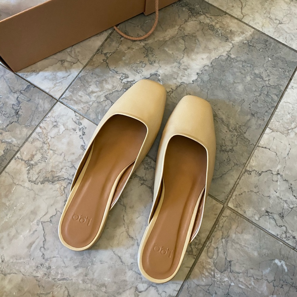 LOQ LUCIA SLIDE FLATS MULE